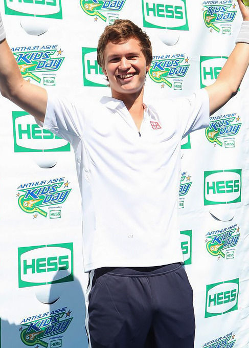 anselelgrt: Ansel Elgort attends Arthur Ashe Kids Day (August 27, 2016)