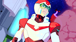 obiswankenobis:So, that means we’re all related. This ship, those stars, the Olkari. Even the Galra.