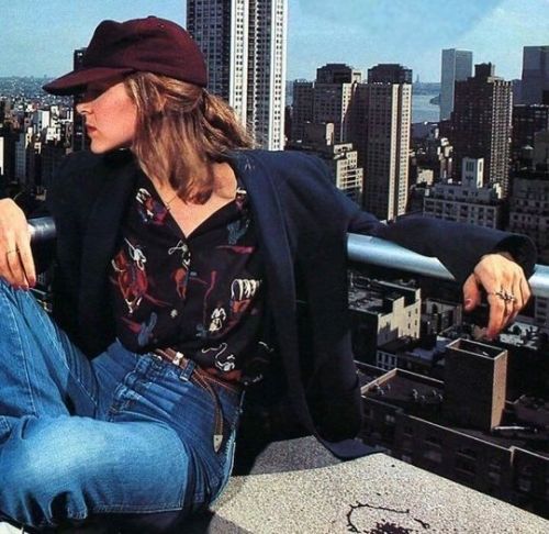 vintagesalt: Carrie Fisher photographed by Douglas Kirkland || 1980