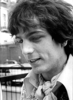 heresjohnnyinmymind:  heresjohnnyinmymind: Syd Barrett   Happy Birthday, Syd!   