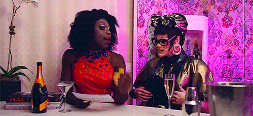 saddaddy:pinotgris:!!!!!!!!!Hey @steeee it’s us at work.