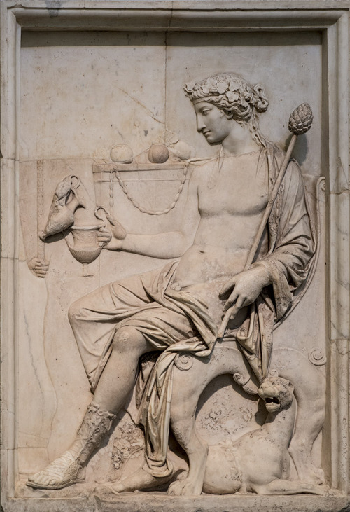 atlas-telamon:Sitting Dionysos.Neo-Attic relief.Marble. 1st cent. A.D.Inv. No. 6728.Naples, National