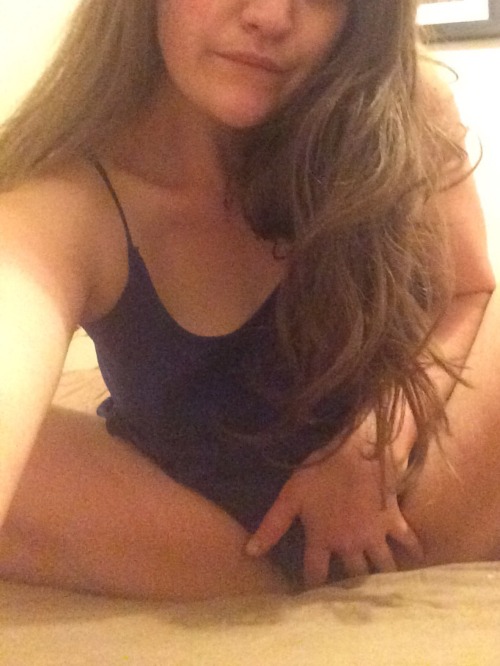 inferior-slut:  Can’t keep my hands to myself…   You are an adorable and sexy feminist and your bf is a lucky bastard