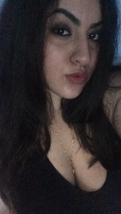 ibadbitch:  I’m all sweaty, it’s gross