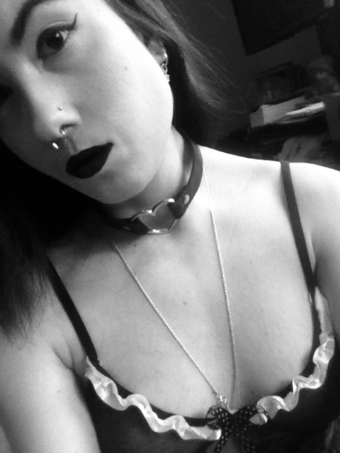 ahegao-queen:  I couldn’t decide which one so i posted both but thank you for 500