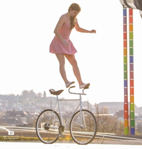 balanced@violalovescycling