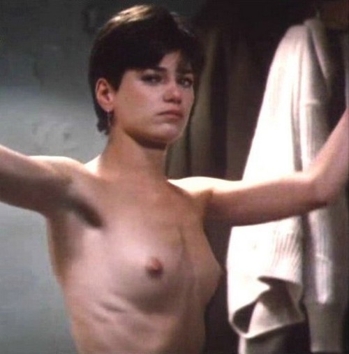 Linda fiorentino nude photos