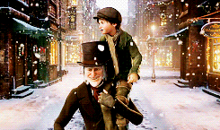 disneyyandmore:(Some) Family Friendly Christmas Movies!Merry (early) Christmas!
