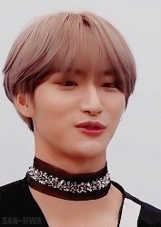 Chokers Were Invented To Be Worn By Park Seonghwa