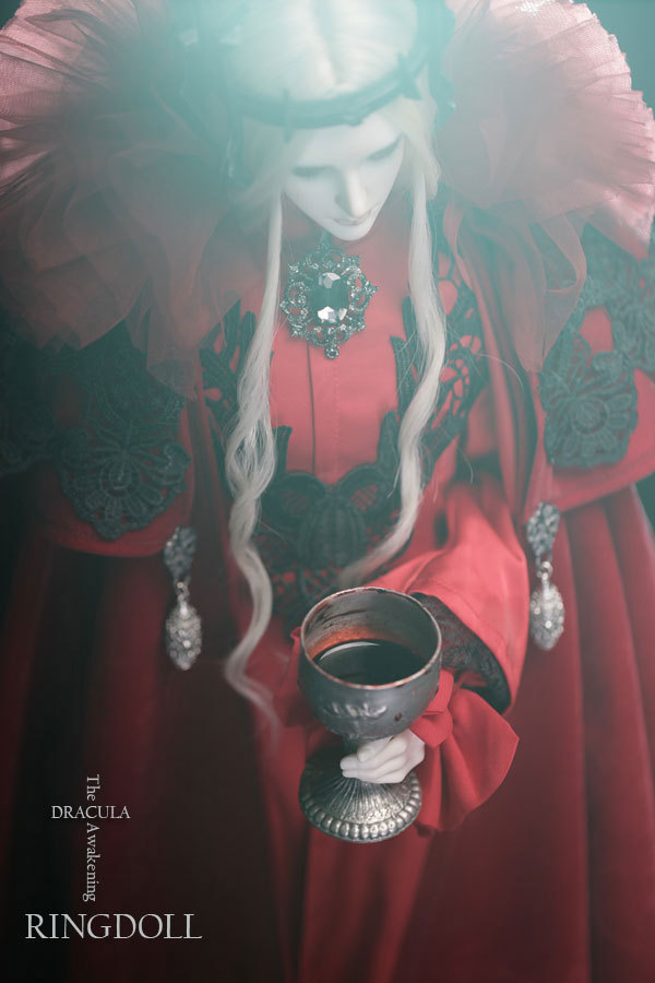 ringdoll:  New release of Ringdoll–Dracula.Dracula is a limited edition with unique