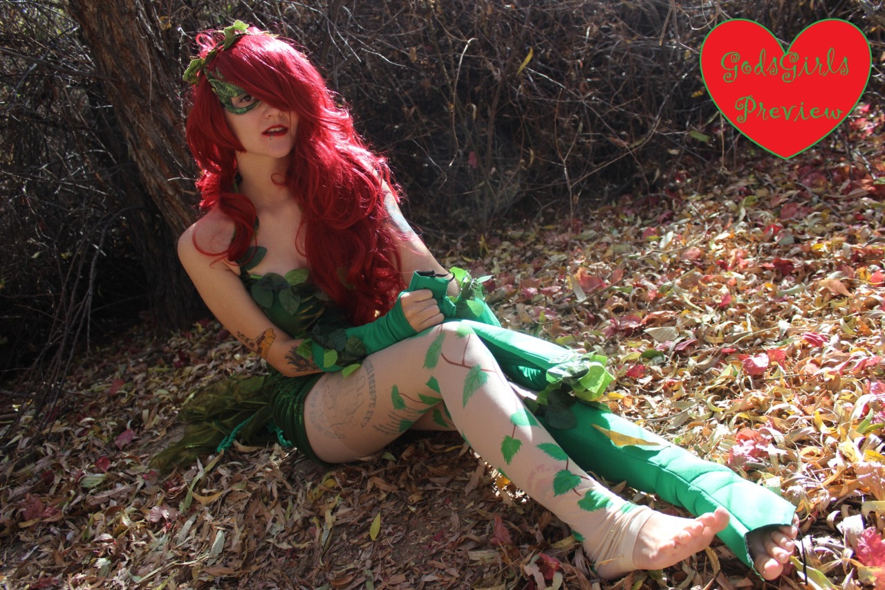 kvltgg:  Previews from my newest set, which I’m submitting tomorrow, called “Familiar