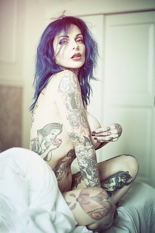 gamecat75:    Riae Suicide   