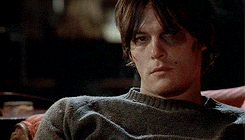 rheedus: ‘young man’ in dark harbor