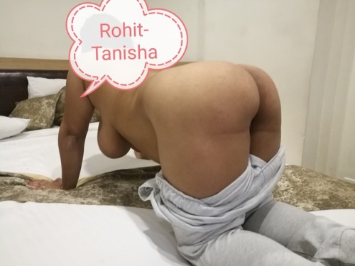 rohittanisha: Busty Tanisha ready to get fuck her round ass..
