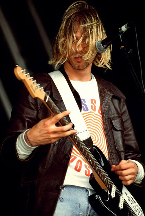 Kurt Cobain and Eugene Kelly performing at Reading... - Eclectic Vibes