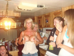 drunkpartychicks:  http://bit.ly/1OSd311http://bit.ly/1OSd311