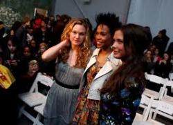 poormichelle:  The time Julia Stiles didn’t
