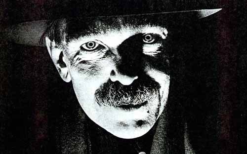 respinit:The eyes of Captain Beefheart…