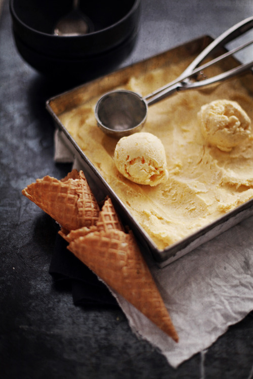 autremondeimagination:  Ice cream