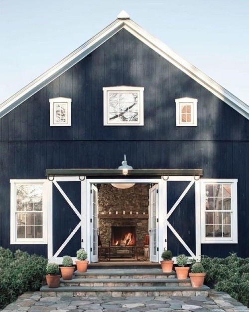 oldfarmhouse:www.instagram.com/thefestivefarmhouse