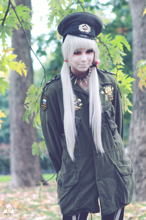 popkakumei:  samsophotography:  Shironuri 1st Meet Up 2013 Montreal Canada Photo Credits: Sam So Photography  https://www.facebook.com/samsophotography  Pop Kakumei at Montreal’s White Face meet up~ 