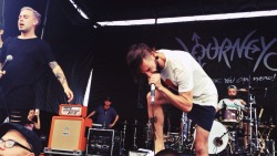 iwamabeyours:  Issues at Vans Warped Tour