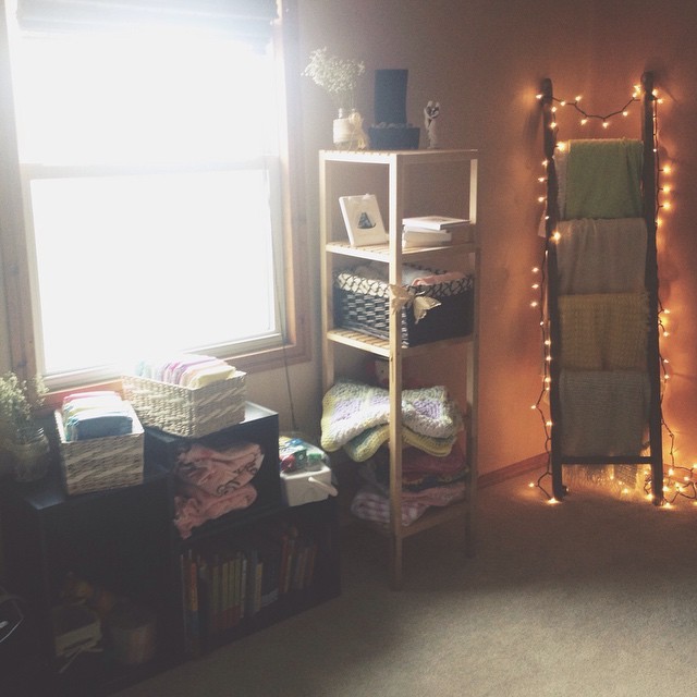 yogi-mama:  a room fit for a nova~ 💫🌸