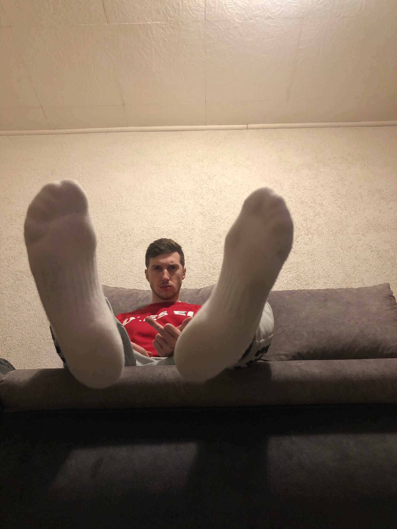 masterralph21:All fags That wish to serve me my skype: 21ralph77 and Twitter : Ralph_Apollo