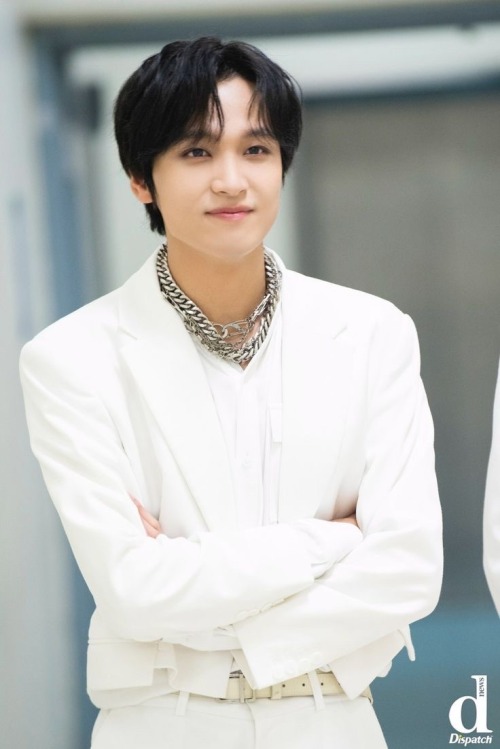 Wishing All The Best Recovery For Haechan And That He Doesnt Blame Himself,and Hope Mark Gets A Break