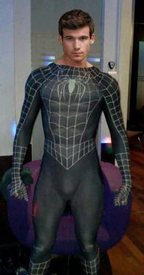 smbdboi:  totallygaytotallycool:  Spider-man