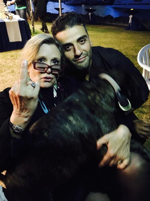 juststarwarslaserbrain:So I was looking at Carrie’s twitter and found these pics of Oscar Isaac she posted and I’m…I’m… 