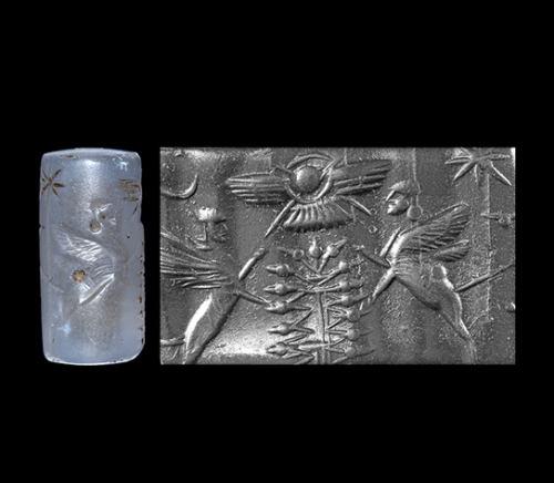 Neo-Babylonian Cylinder Seal with Rampant Sphinxes, 7th-6th Century BCMade of chalcedony, with oppos