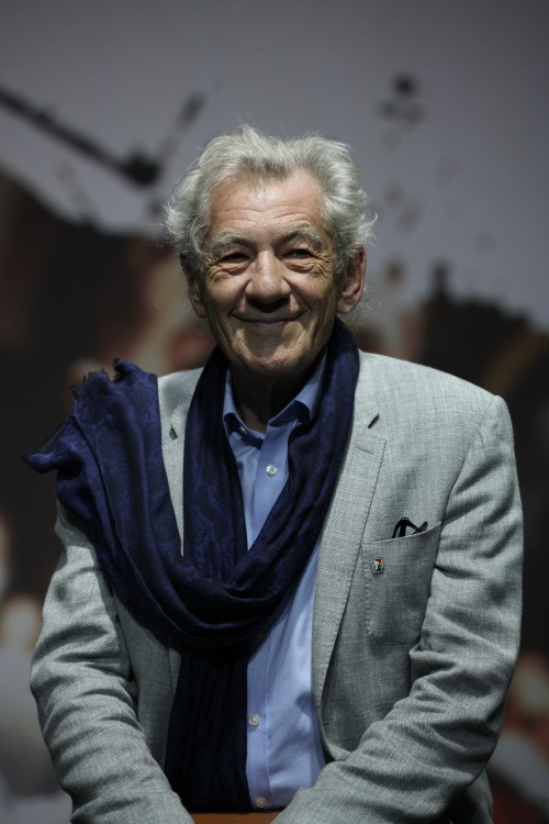 Sir Ian McKellen at Shakespearian Midsummer Night festival in Moscow. Q&A after Richard III scre