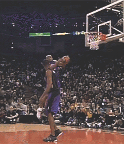 phuckindope:  Vince Carter wins the 2000 Dunk Contest. 