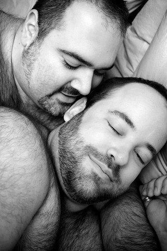 bearchaser:  hunghairybear:  Beautiful  that nipple!