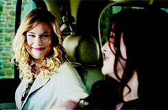 sweetfaeedits:  fae’s ships (in no particular order)  Lissa/Rose (Vampire Academy)