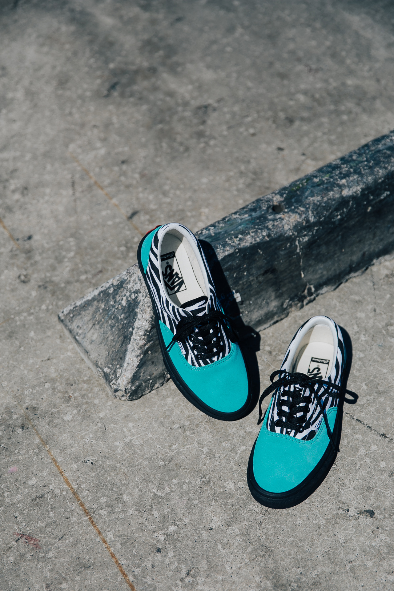 vans era custom