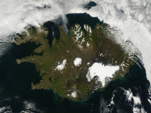 A sunny day in Iceland (August 2014).  Photo taken from NASA’s Terrasatellite.Most of the wint