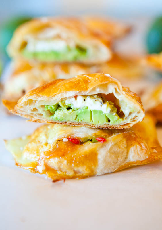 craving-nomz:  Avocado, Cream Cheese, and Salsa-Stuffed Puff Pastries (with a vegan