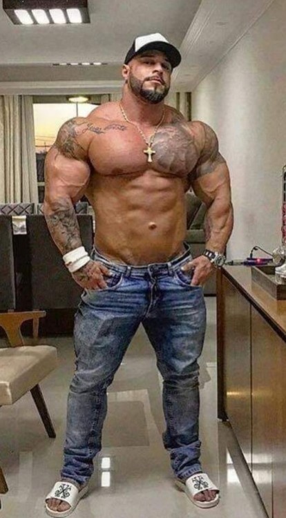 Muscle Eroticism