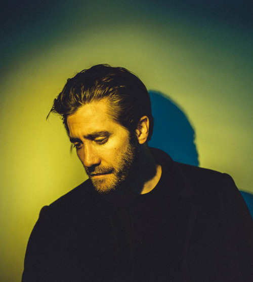 gyllenhaaldaily: Jake Gyllenhaal photographed by Bryan Derballa for The New York Times (2018)