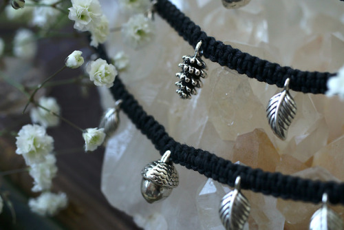 Adjustable custom black cotton macrame choker / necklaces with acorn, pinecone or leaf charms are no