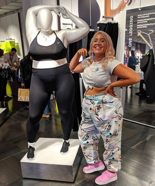 thinfatfit: instagram.com/bodyposipanda