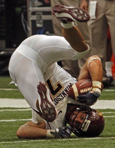 jockbrad:   Eric Decker @ Minnesota   All things sports gear … swimmers, wrestlers, football players, jockstraps, speedos and spandex!http://jockbrad.tumblr.com/