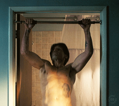 Jon Bernthal As Julian KayeAMERICAN GIGOLO (2022)S01 EP4: Nothing Is Real But The Girl