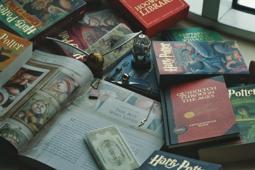 thespiritofmine:I solemnly swear that I am up to no good. ⚡️