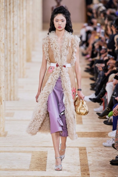 Kang Sijia at Miu MiuSPRING 2020 READY-TO-WEAR