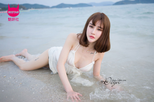 iammistar: 《MiStar》V110  青树兰卡威第四套图！下载地址：xiuren.com/u/mistar/taotuDetail/1559  @hyde