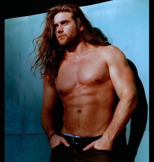 chriscruzism:  Our #mondaymotivation is dedicated to the model, actor and private personal trainer who lives in Los Angeles with long blonde golden hair Brock O’Hurn many people who still IG (142K and counting) and FB where their followers