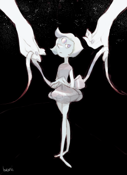 bevsi:  white diamond’s pearl